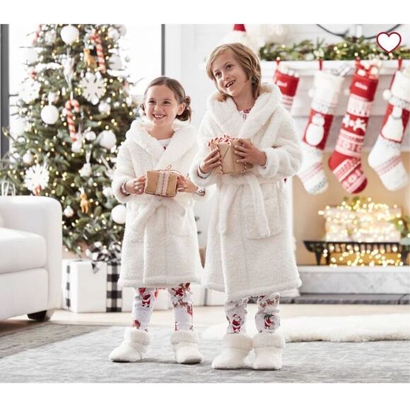 Pottery Barn Kids Solid Sherpa Robe 8-10 Large - Picture 1 of 7